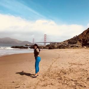 Meet your Posher, Jenni